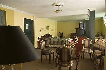 קיטו Hotel Suites Gonzalez Suarez 3*,